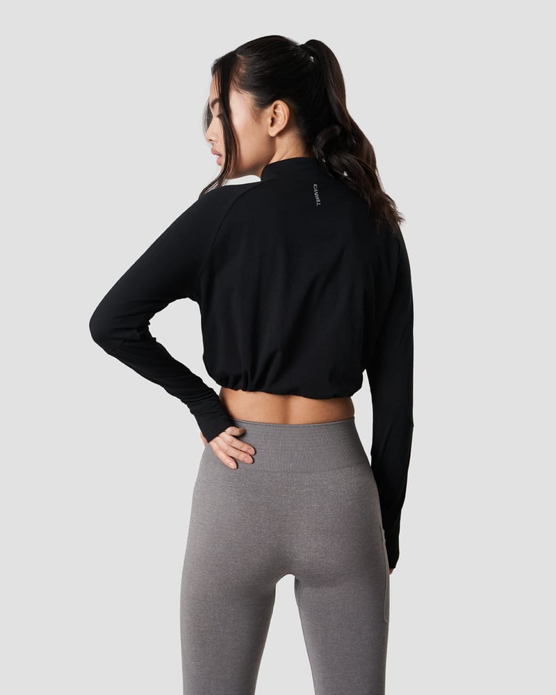 ICIW Define Cropped 1/4 Zip Adjustable Black