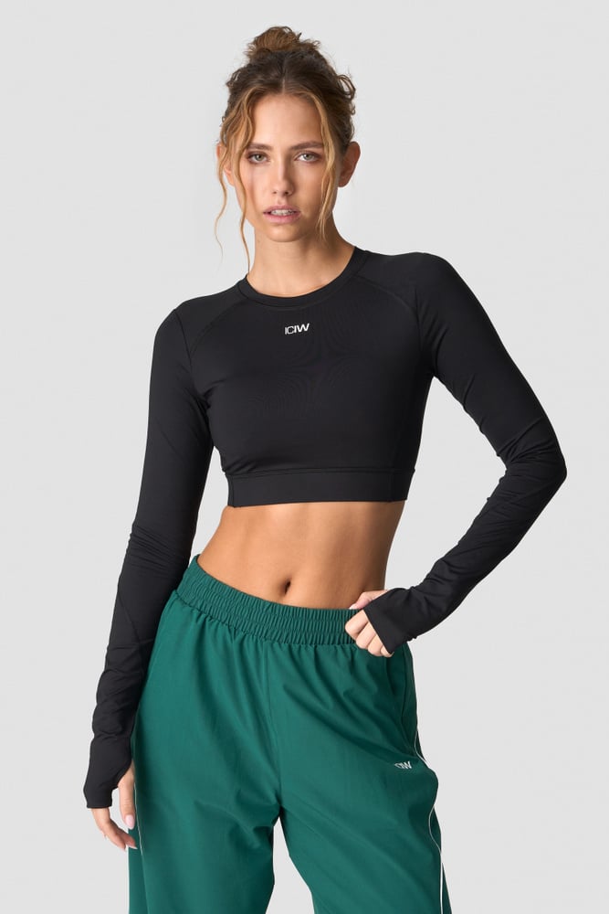 ICIW Contrast Cropped Long Sleeve Black