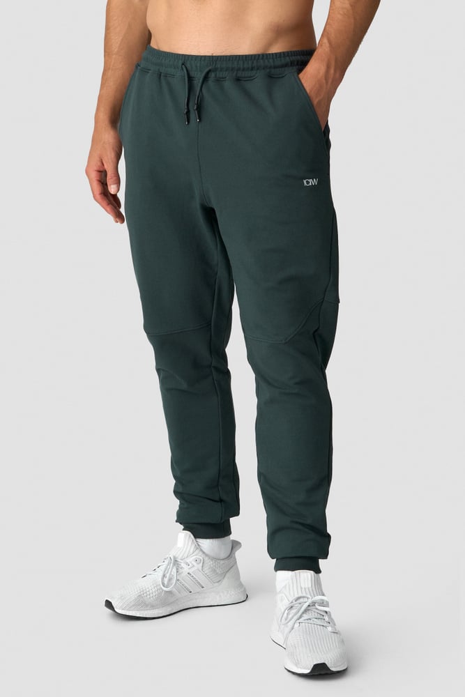 ICIW Stride Sweatpants M Dark Green