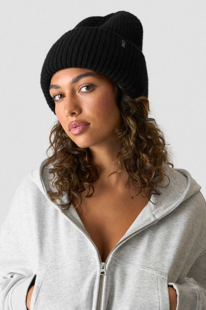 ICIW Everyday Chunky Wool Beanie Black