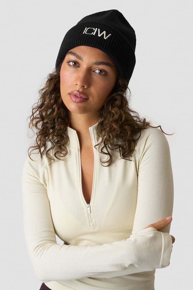 ICIW Ribbed Beanie Black