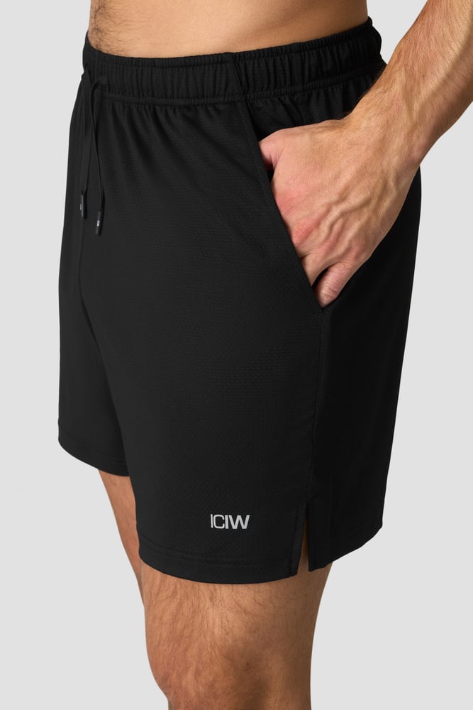 ICIW Stride Shorts Black 13958