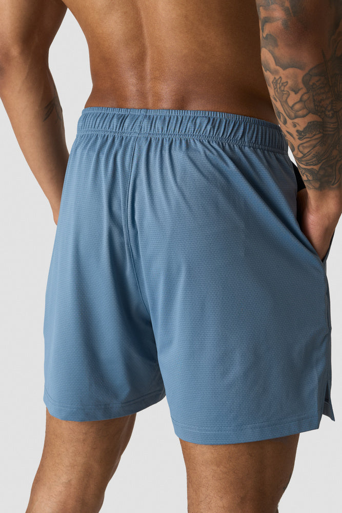 ICIW Stride Shorts washed blue