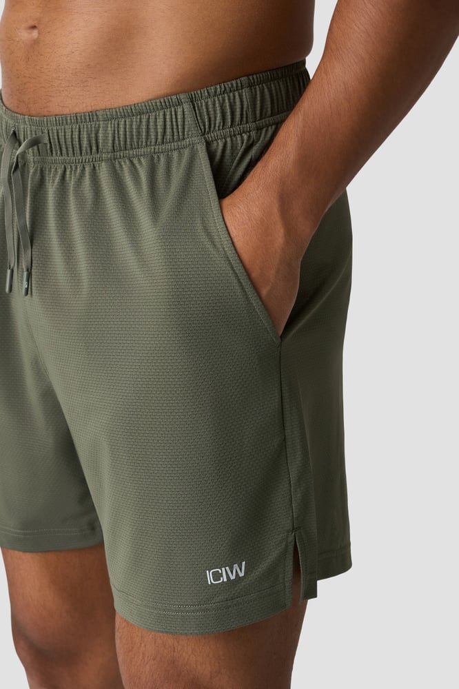 ICIW Stride Shorts Warm Green