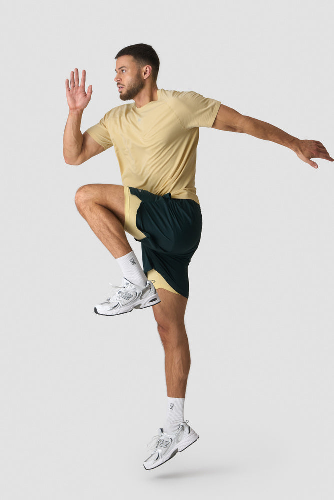 ICIW Stride 2-in-1 Shorts  Green/Yellow
