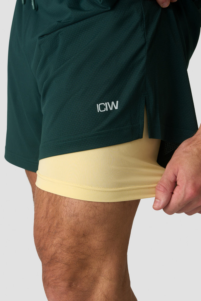 ICIW Stride 2-in-1 Shorts  Green/Yellow