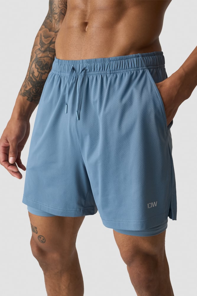 ICIW Stride 2-in-1 Shorts Washed blue