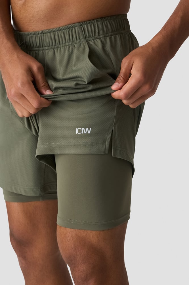 ICIW Stride 2-In-1 Shorts Warm Green