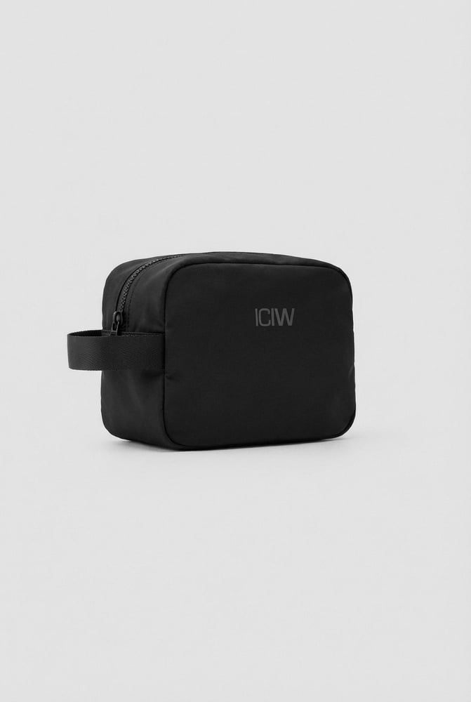 ICIW Toiletry Bag Black