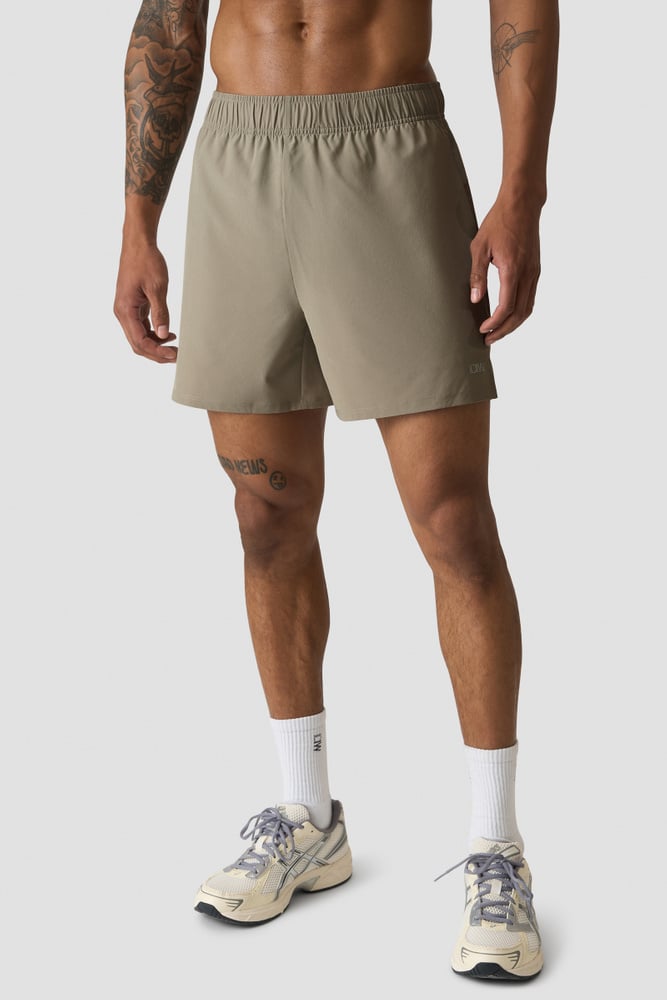 ICIW Training Shorts 5" M Light Khaki Green