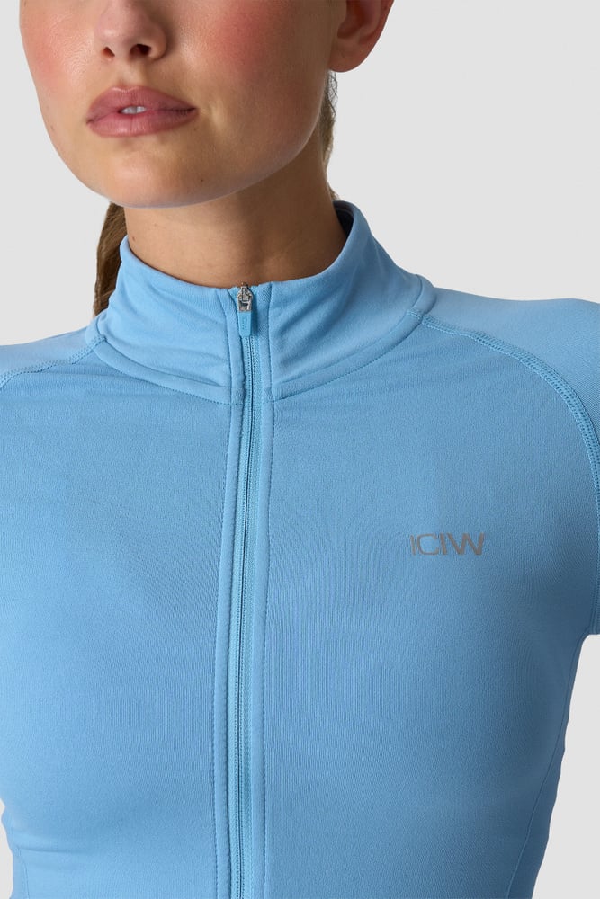 ICIW Define Seamless Zip Long Sleeve Dove Blue