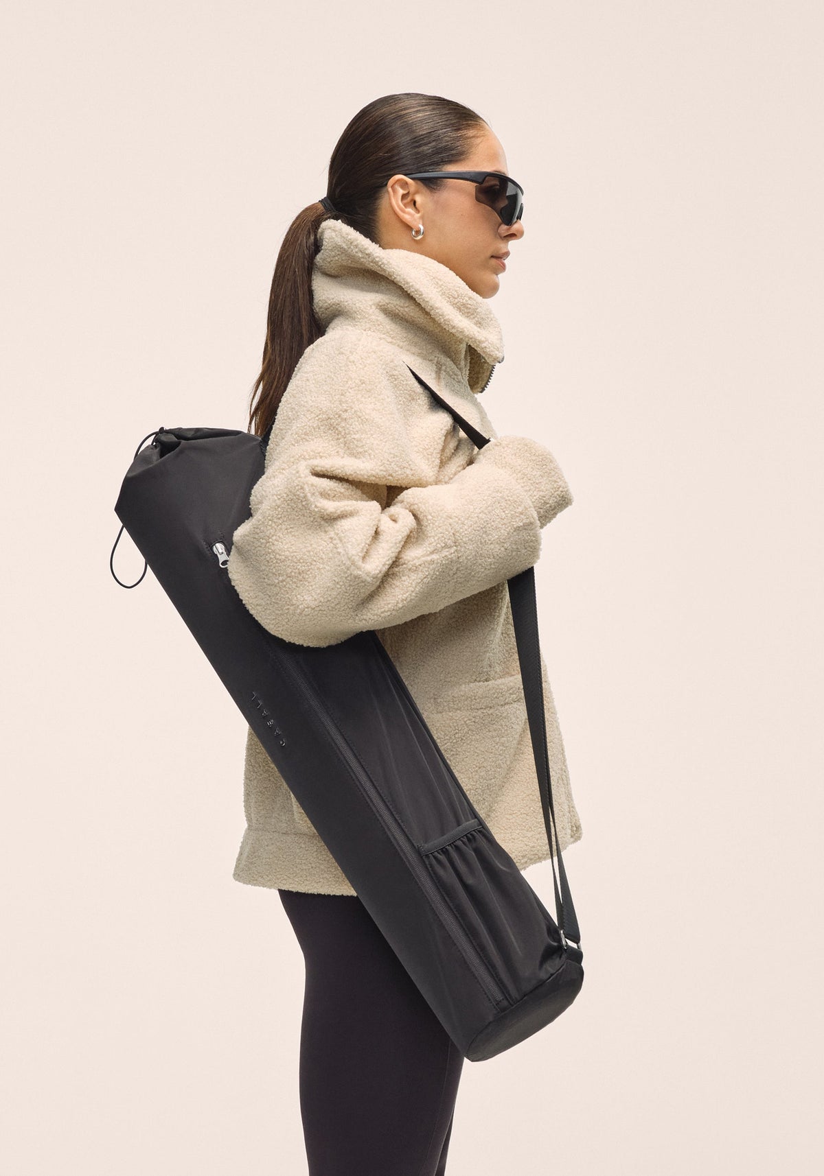 Casall Sherpa Short Zip Jacket