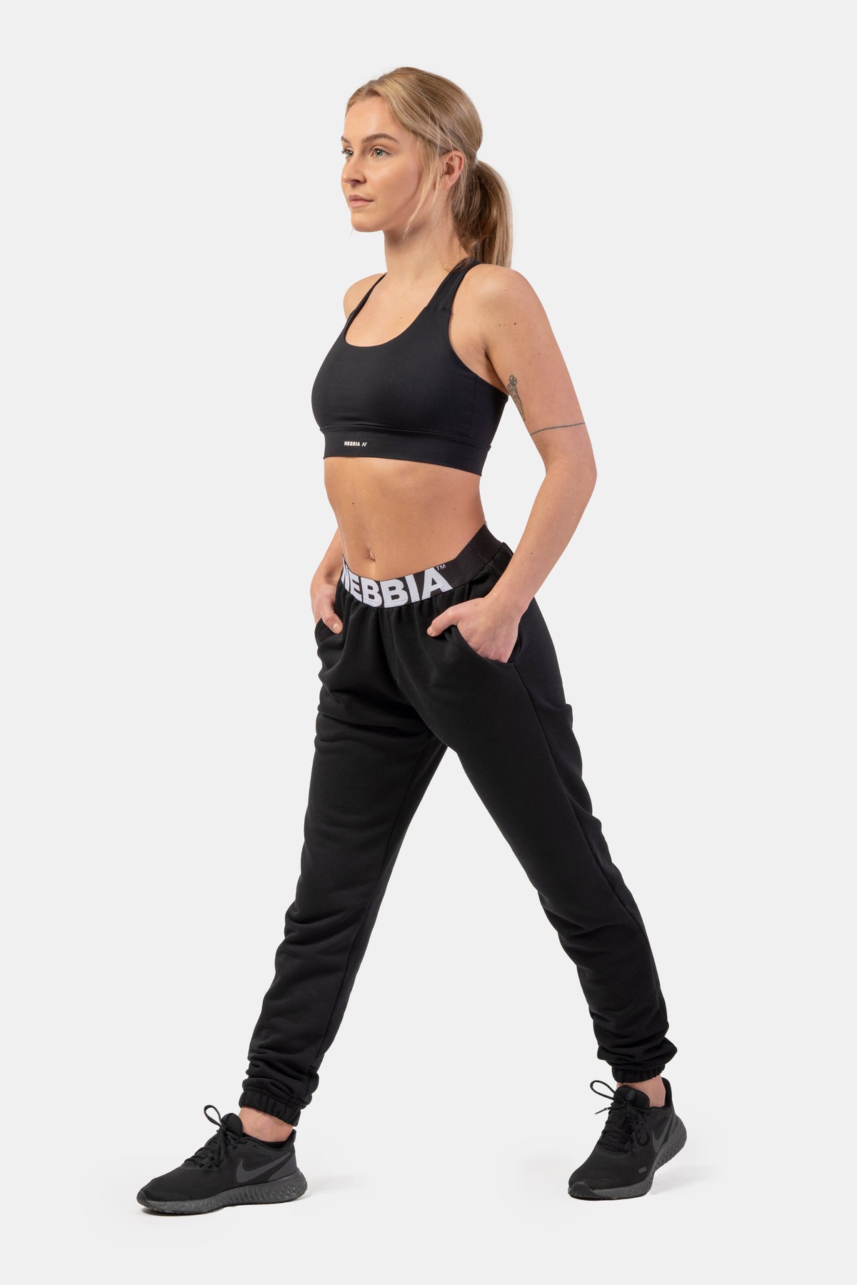 NEBBIA Iconic Mid-Waist Sweatpants, black