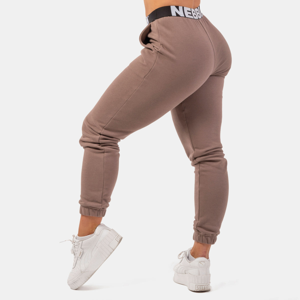 NEBBIA Iconic Mid-Waist Sweatpants, brown