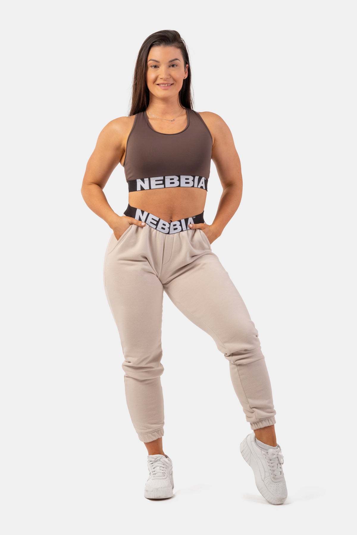 NEBBIA Iconic Mid-Waist Sweatpants, cream