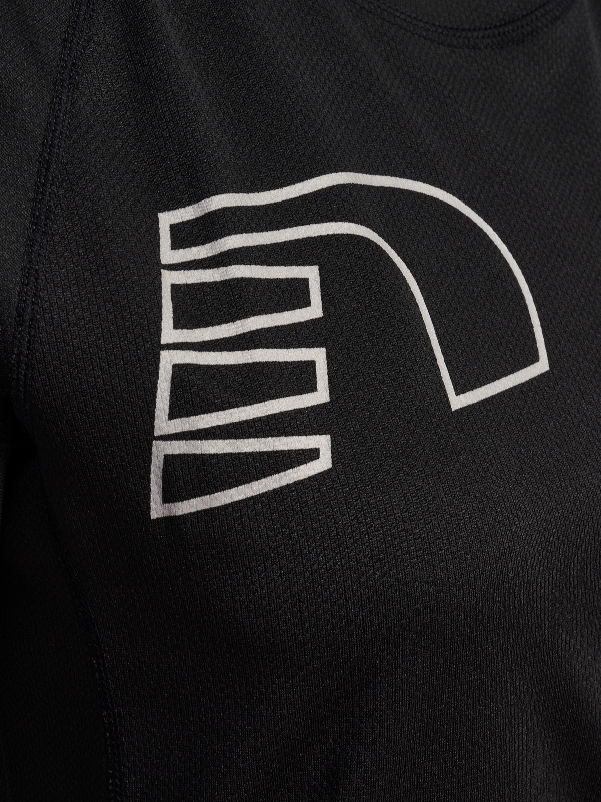 Newline Core Shirt Black/Fiesta Cazoo