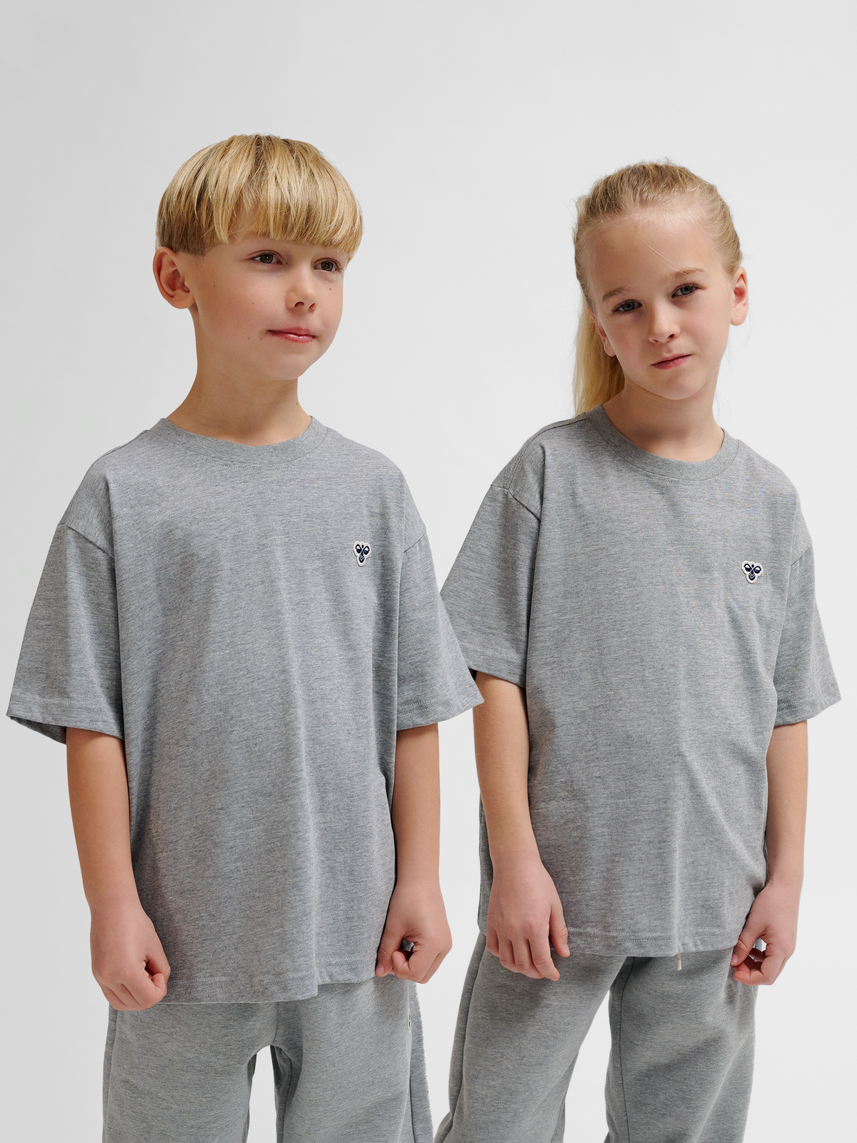 hummel Jr Loose T-shirt S/S Bee Grey Melange