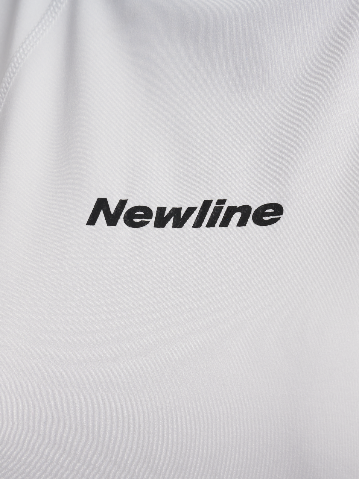 Newline Black Tee Nimbus Cloud