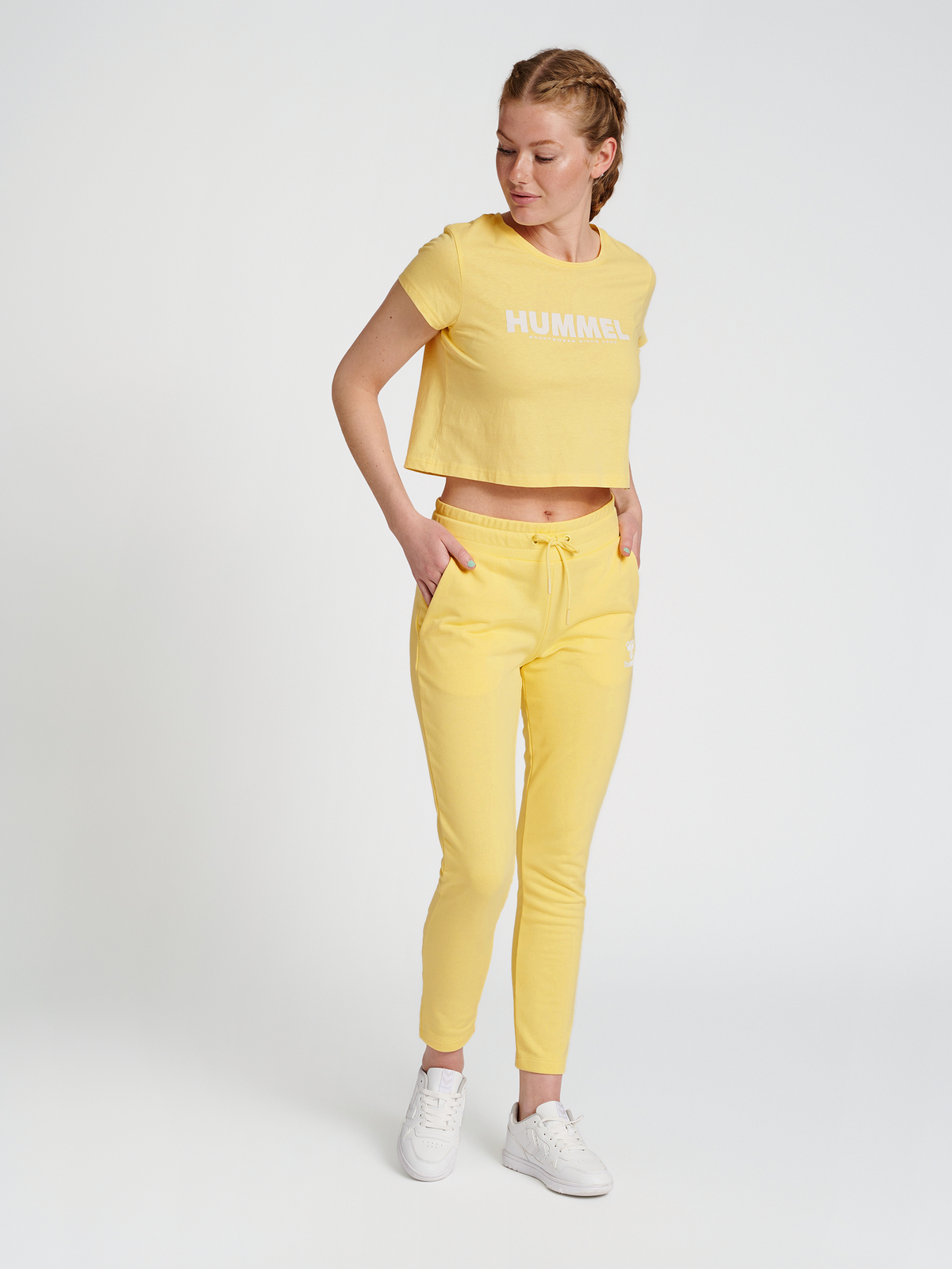hummel Legacy Woman Cropped T-shirt Golden Haze