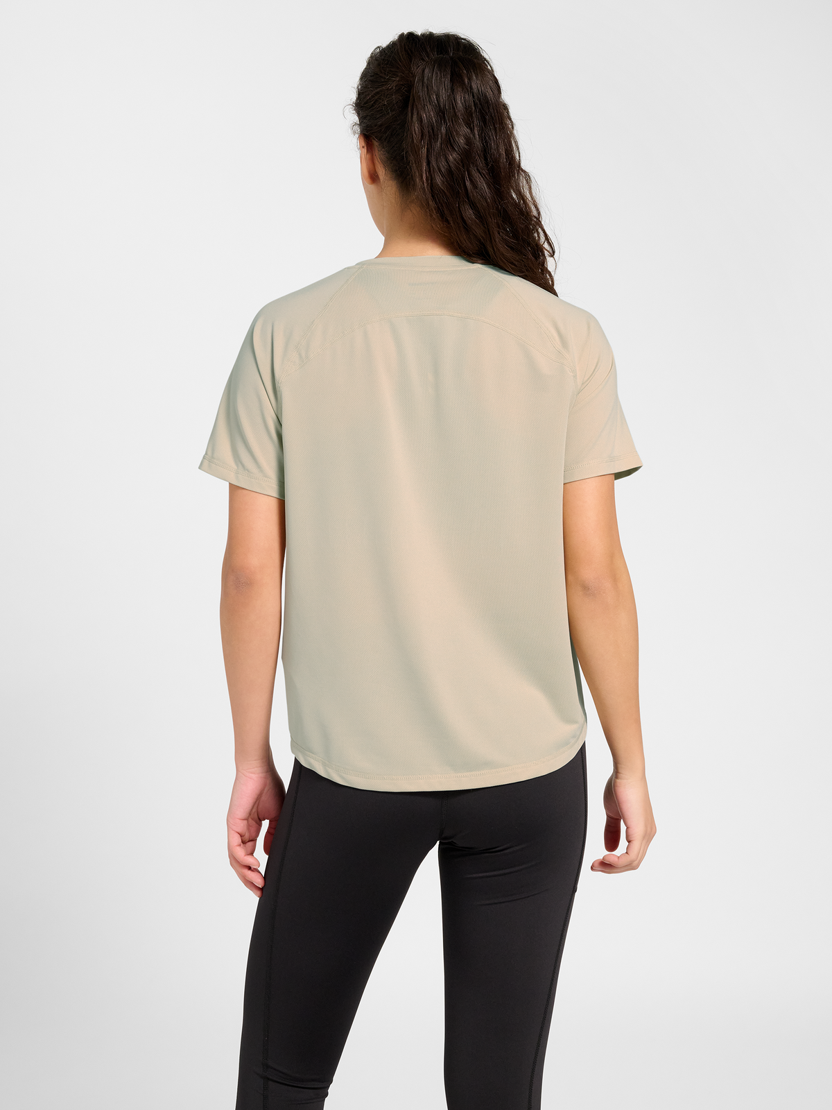 hummel Vera Tech T-shirt S/S Overcast