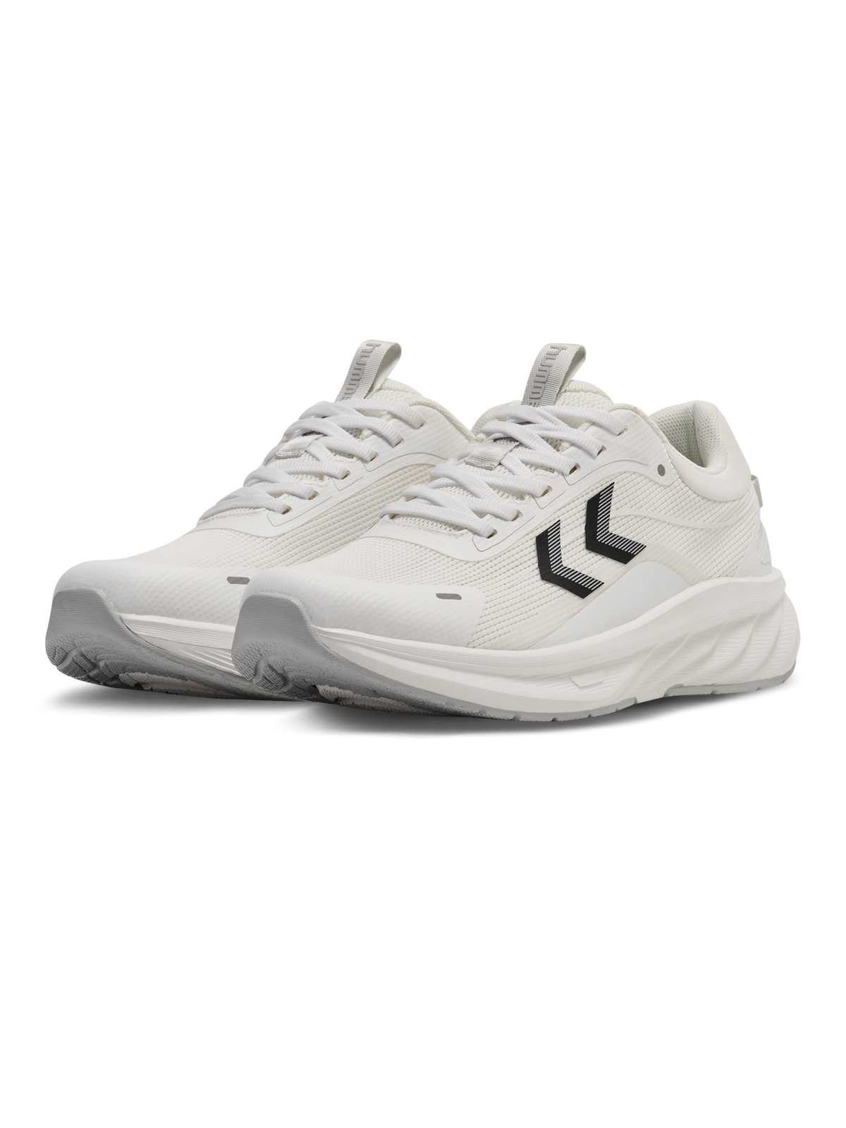 hummel Focus 8000 White