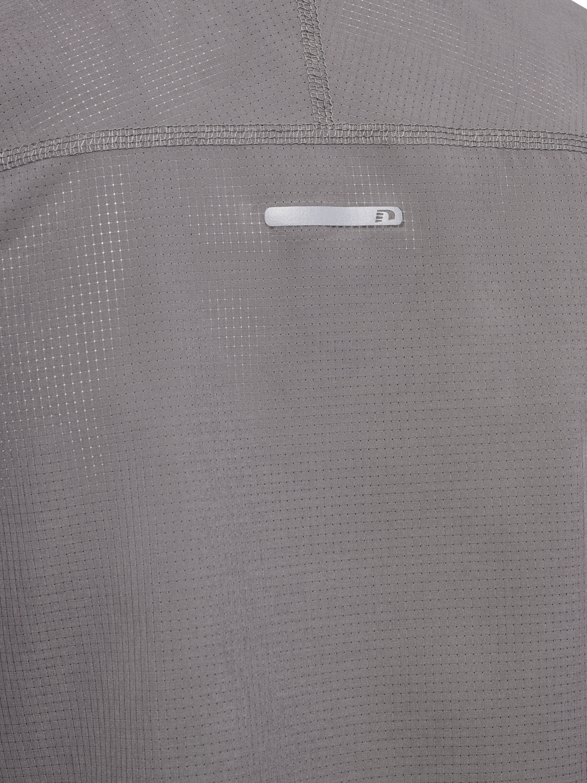 Newline Breathe W T-shirt Magnetite
