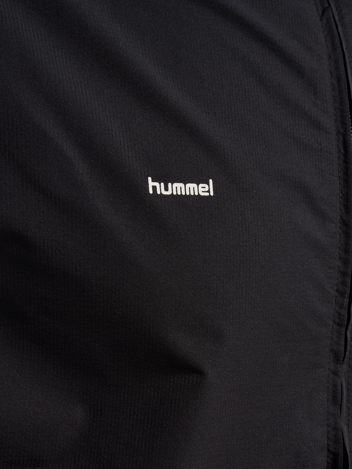 hummel I-D Ripstop M Track Jacket Black Beauty