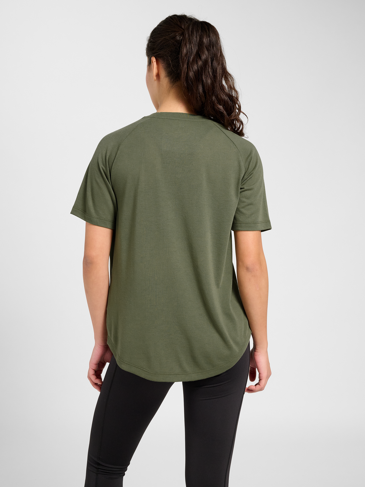hummel Mt Vera T-shirt Deep Lichen Green