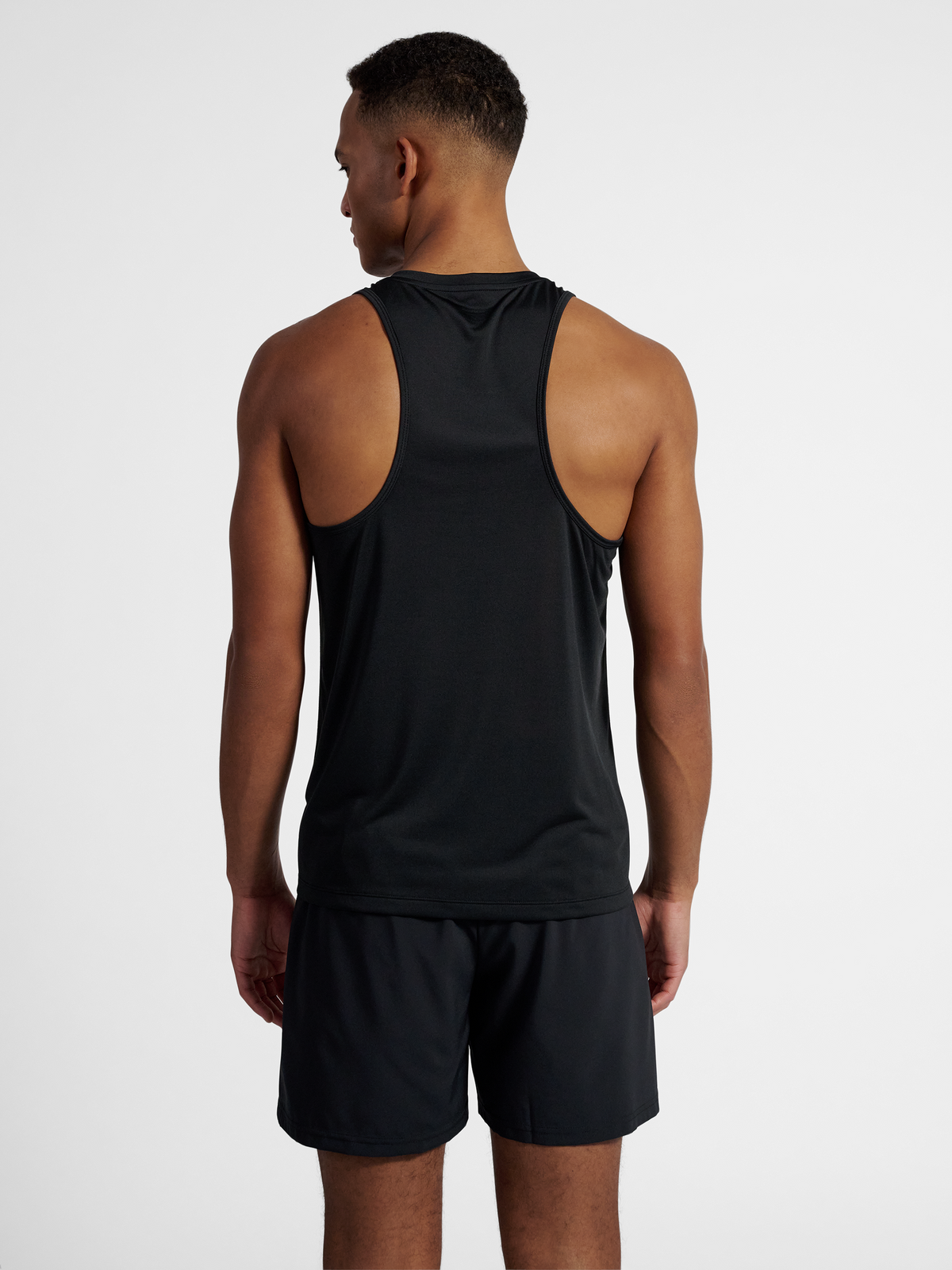 Newline Beat Singlet Black