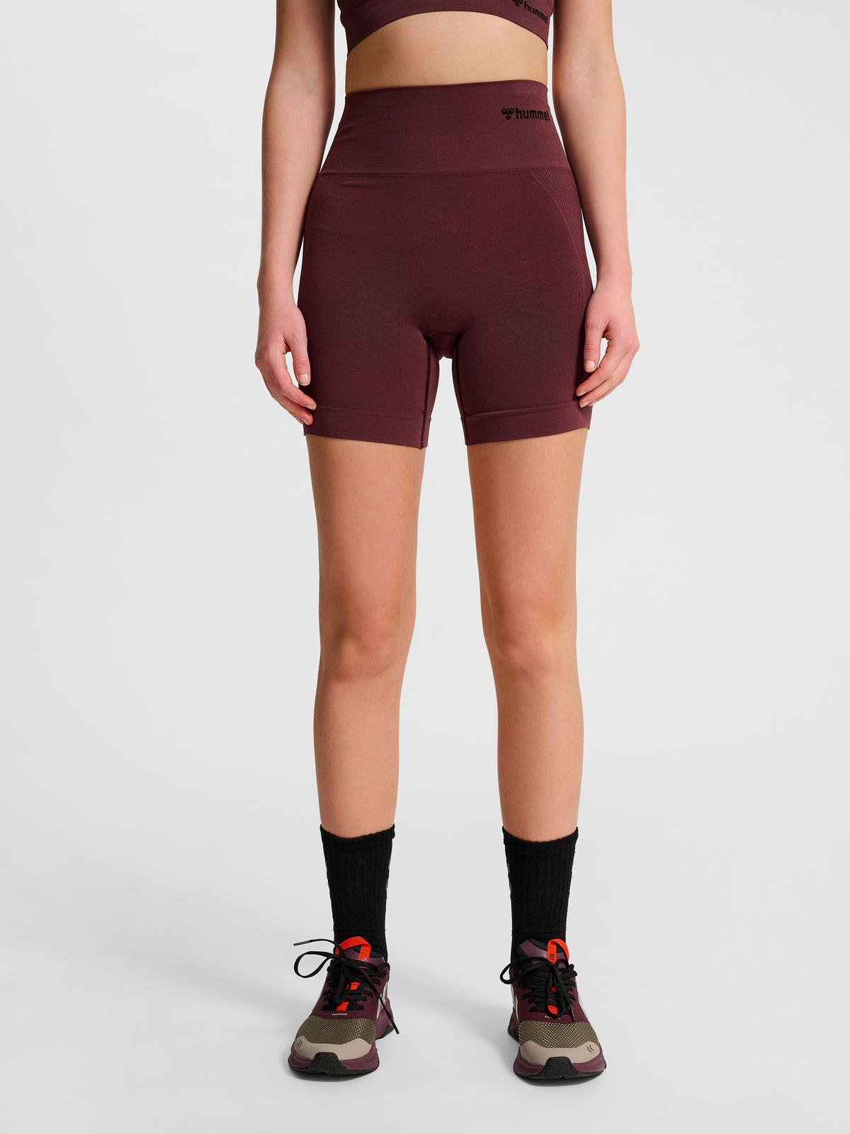 hummel Tif Seamless Shorts Fudge