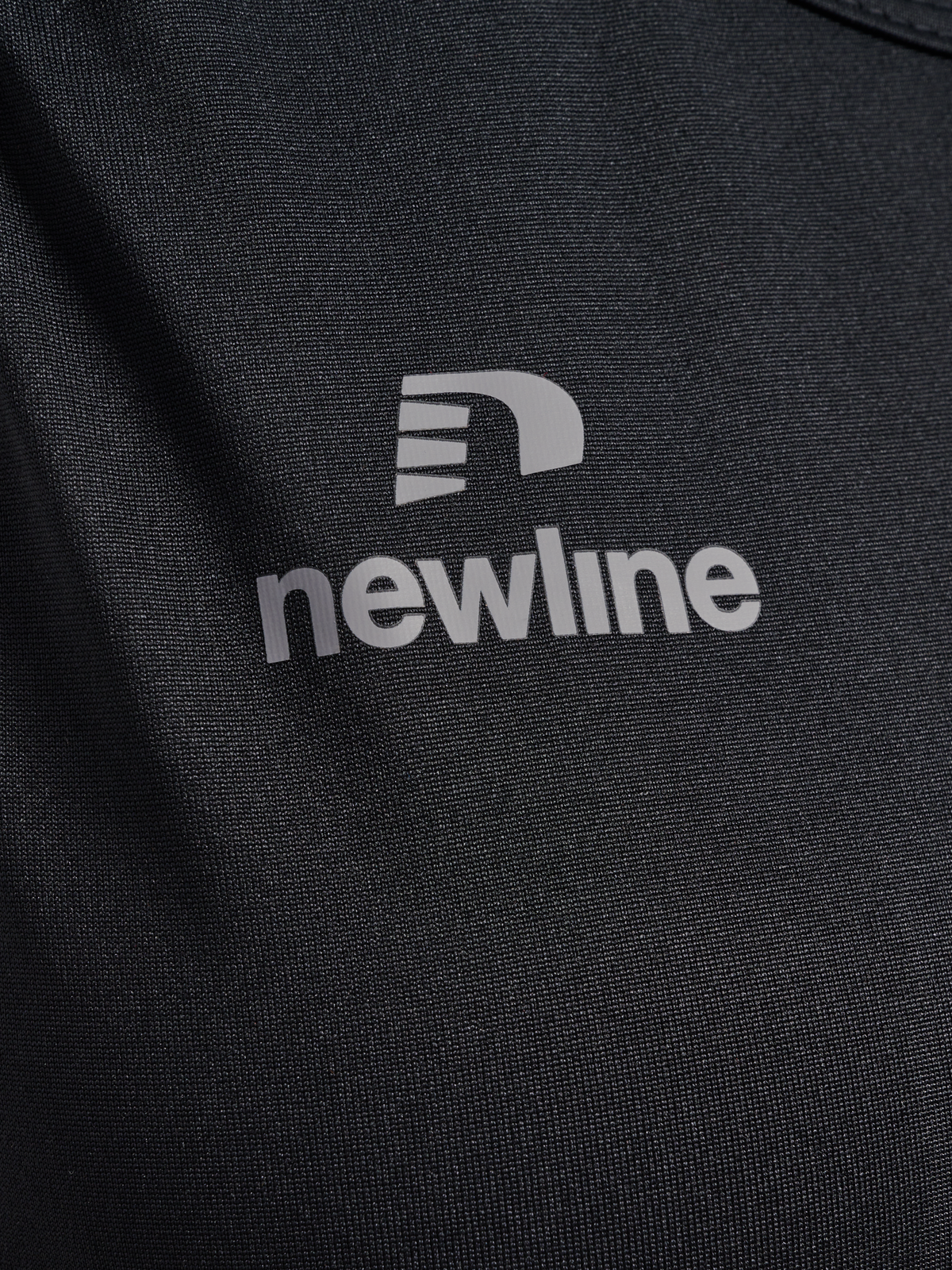 Newline Beat Singlet W Black