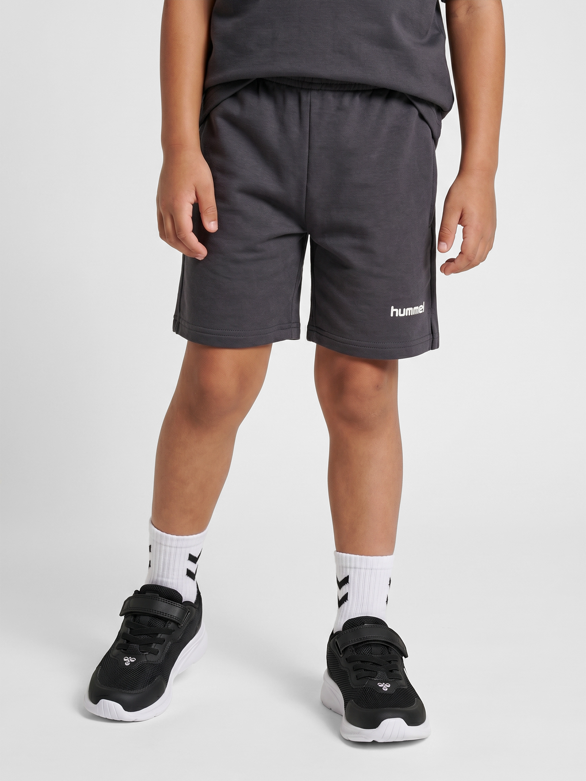 hummel Jr Light Sweat Shorts Ebony