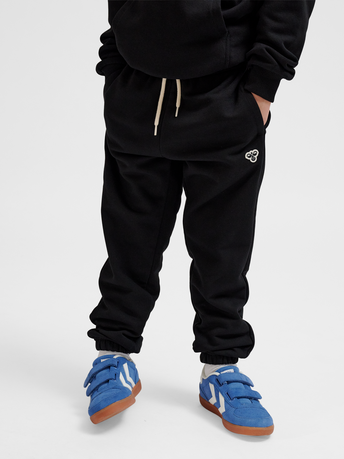 hummel Jr Loose Sweatpants Bee Black