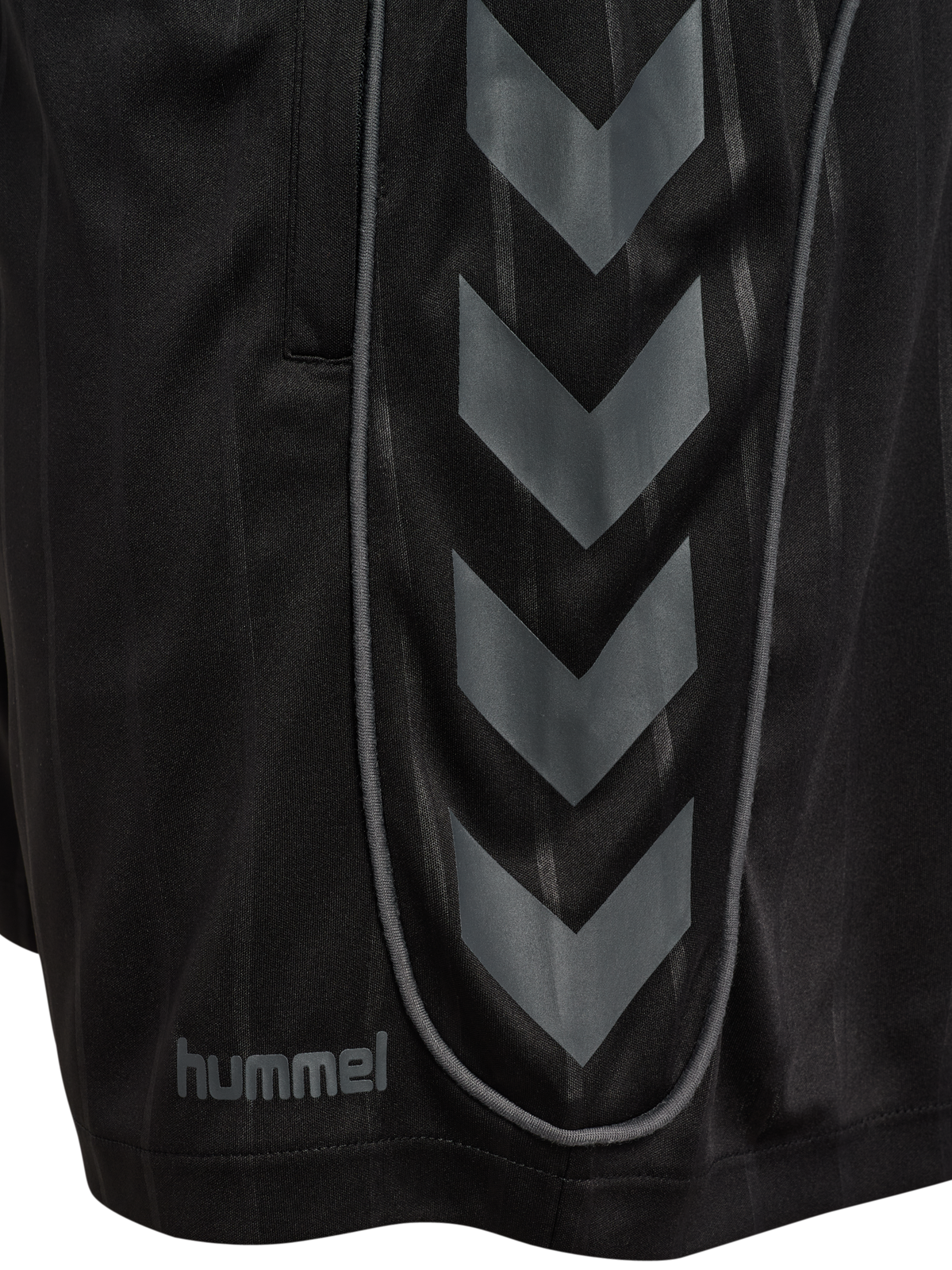 hummel Pitch Shorts Black