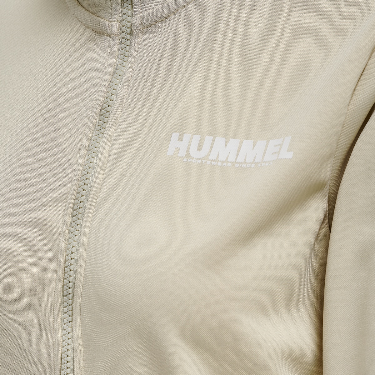 hummel Legacy Poly Woman Zip Jacket Pumice Stone