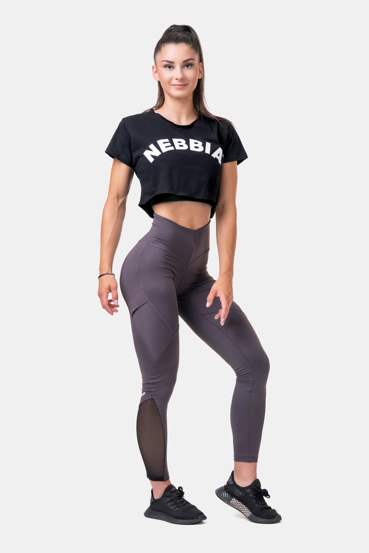 NEBBIA Loose Sporty Crop Top, black