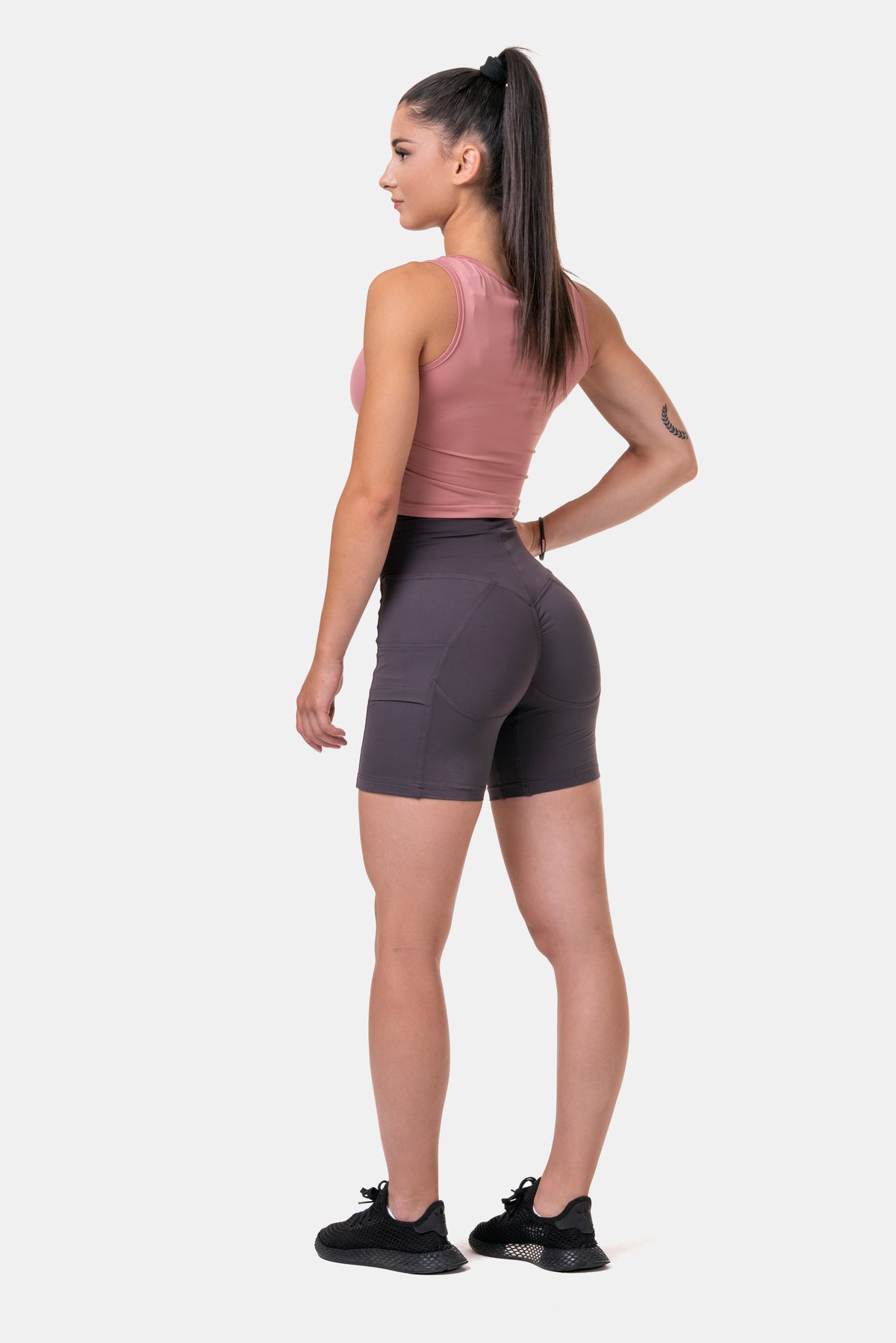 NEBBIA Fit Smart Biker Shorts, marron