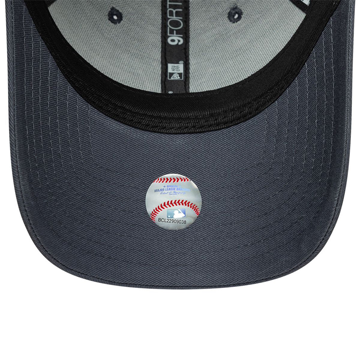 New Era LEAGUE ESSENTIAL 9FORTY NEYYA Dkcdkc