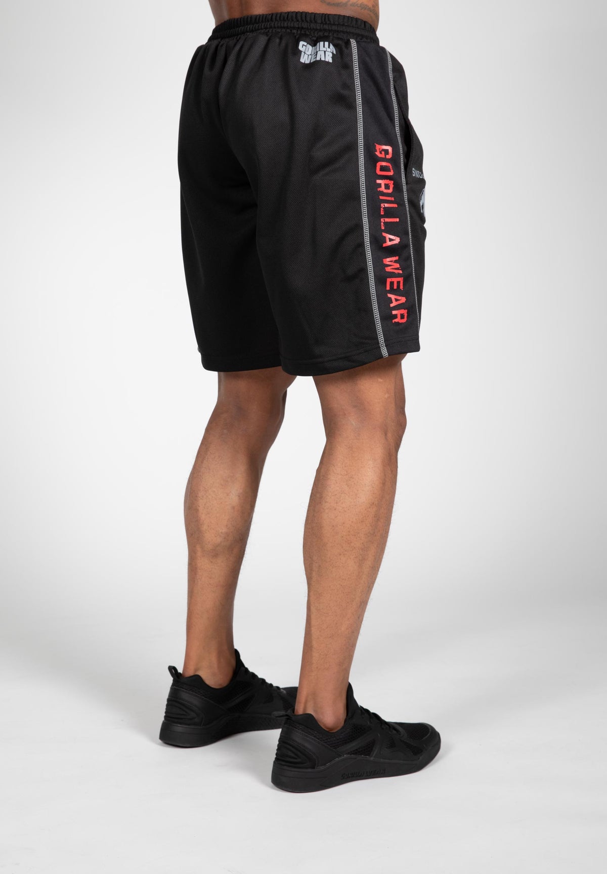 Gorilla Wear Functional Mesh Shorts, black/red