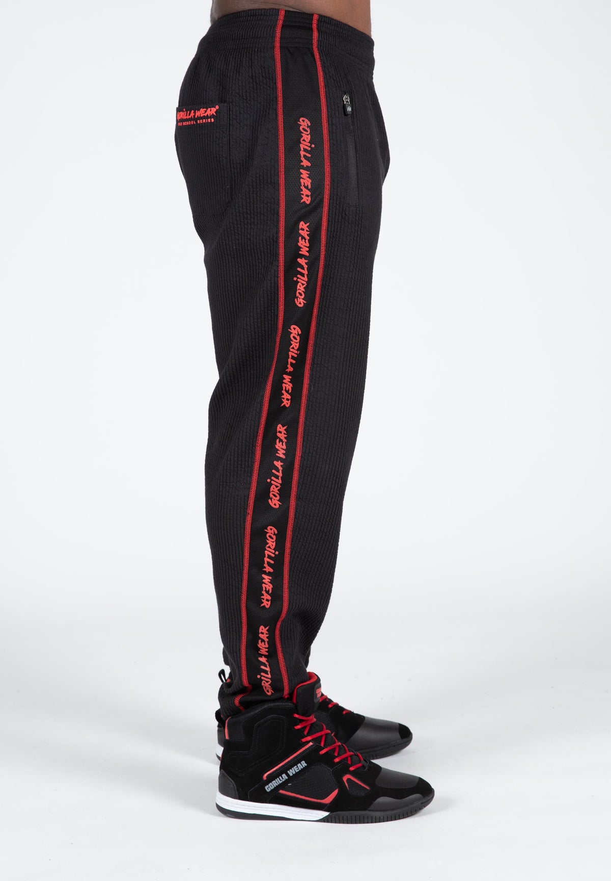 Gorilla Wear Buffalo Old School Workout Pants, black/red