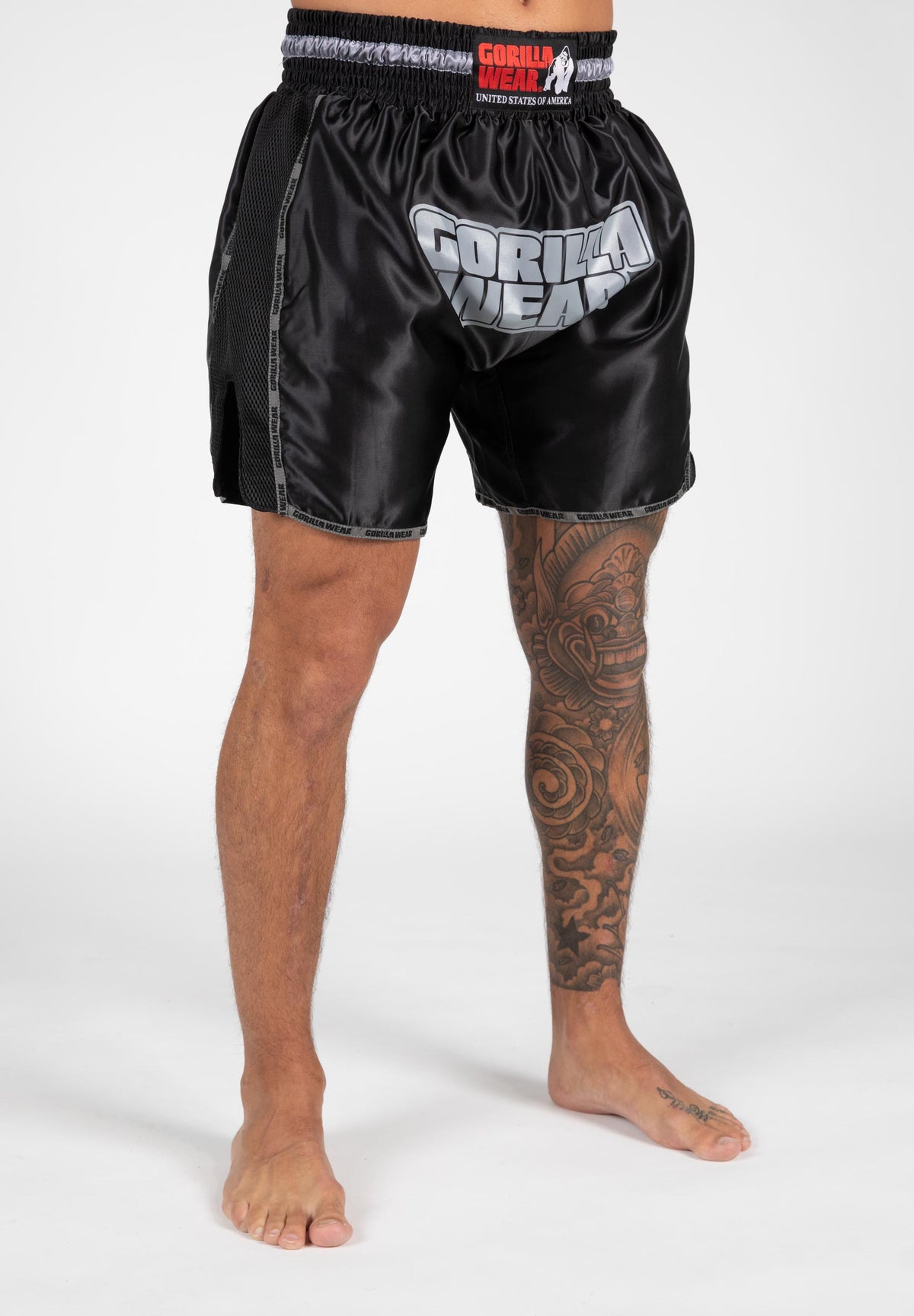 Gorilla Wear Piru Muay Thai Shorts, black