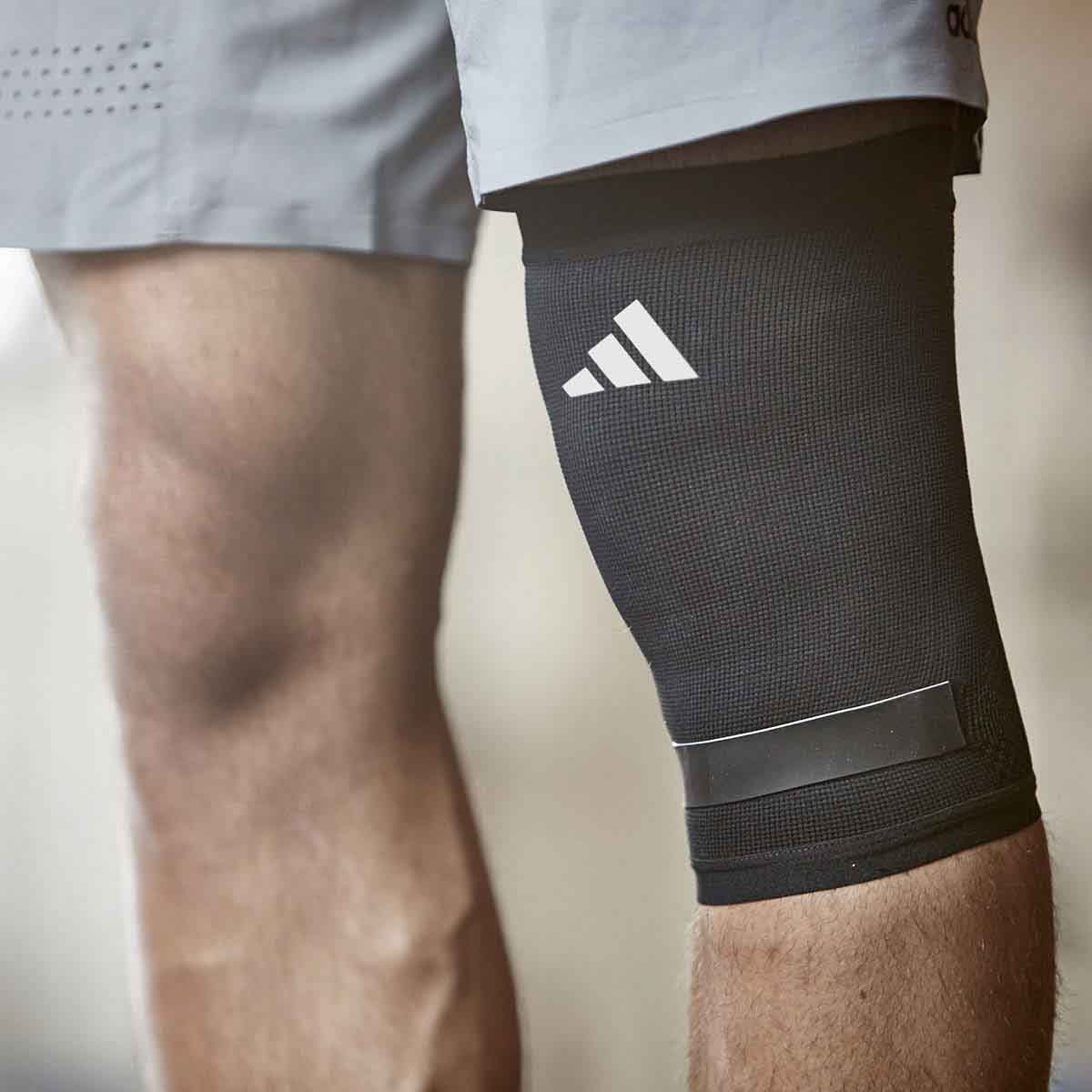 Adidas Performance Knee Support Black