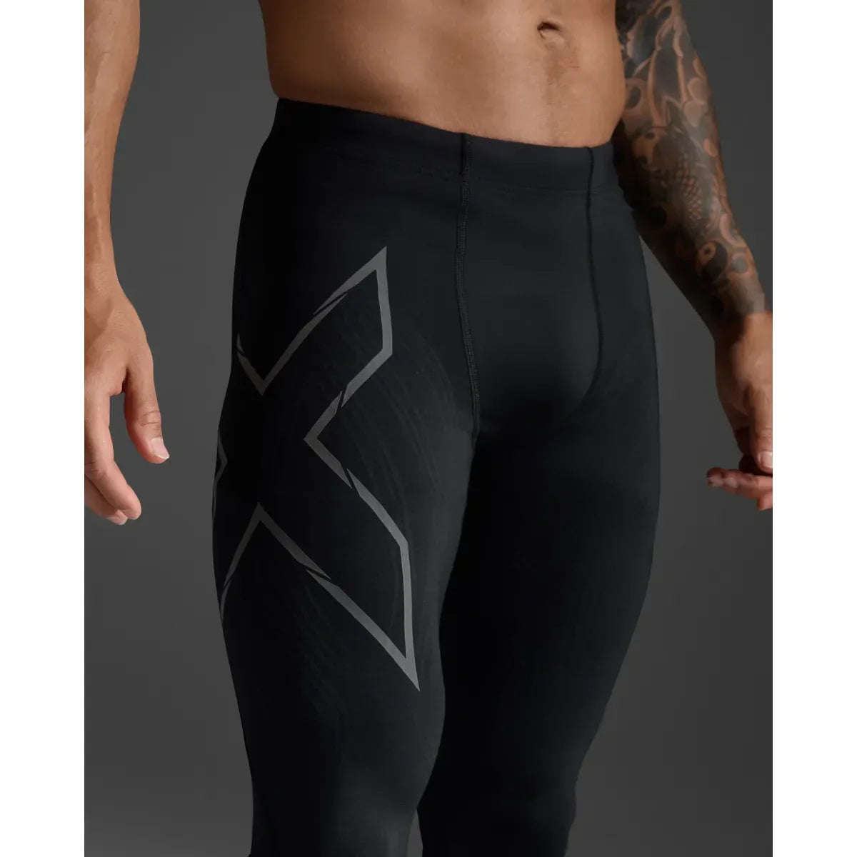 2XU LIGHT SPEED COMPRESSION TIGHTS Black/ Black Reflective